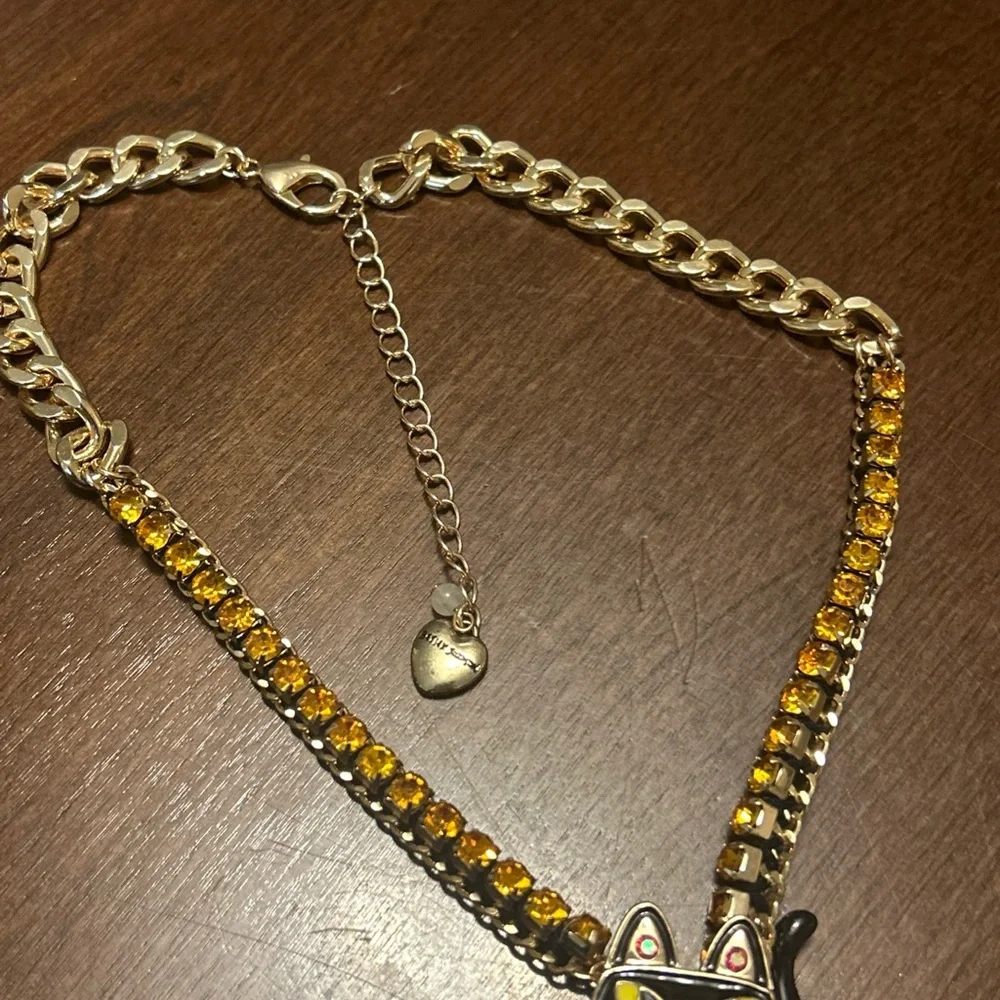 Betsey Johnson Gold Tone & Crystal Black Cat & Pink Pumpkin Pendant Necklace - Picture 4 of 5